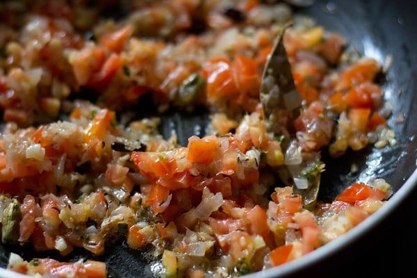 finely chopped tomatoes added and mixed well. 