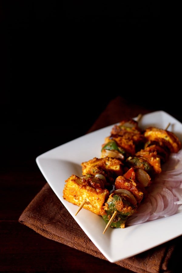 paneer tikka in a serving plate