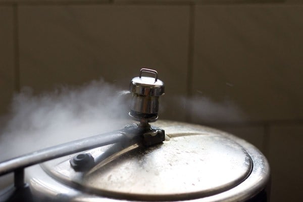 pressure cooking the dal