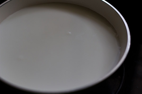 milk in pan.