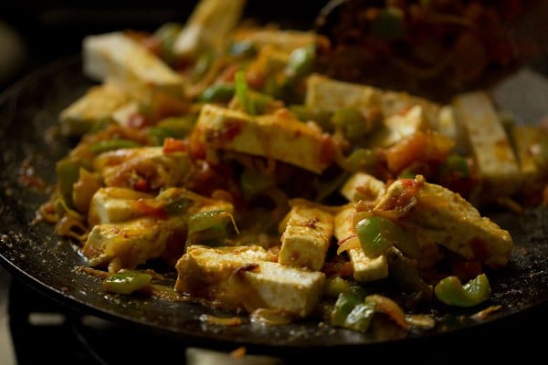 mix paneer with khurchan masala