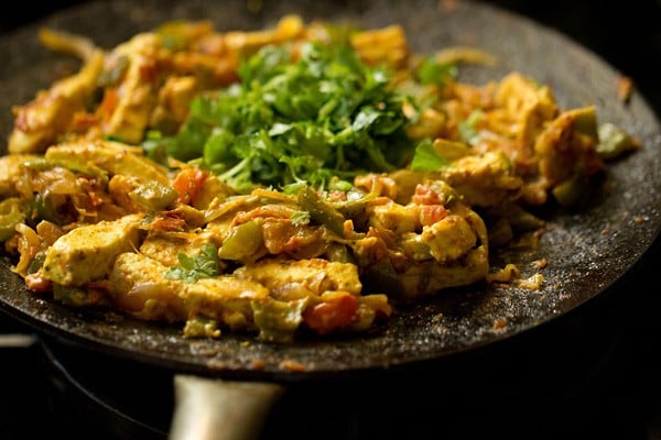 coriander leaves added and mixed