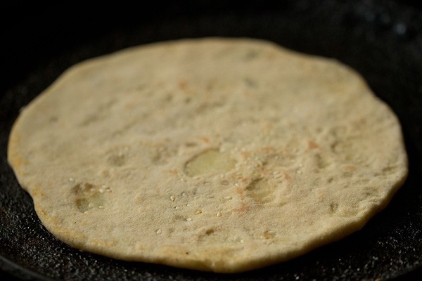 flipped aloo kulcha