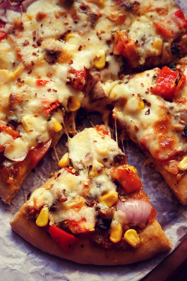 wheat pizza recipe, how to make whole wheat pizza wheat flour pizza