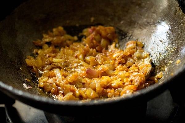 making bhindi masala gravy recipe