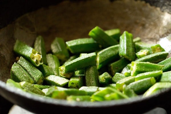 sauting bhindi for bhindi masala recipe