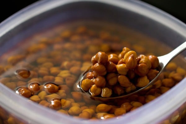 soaked black chickpeas in water