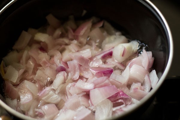 cooking onions