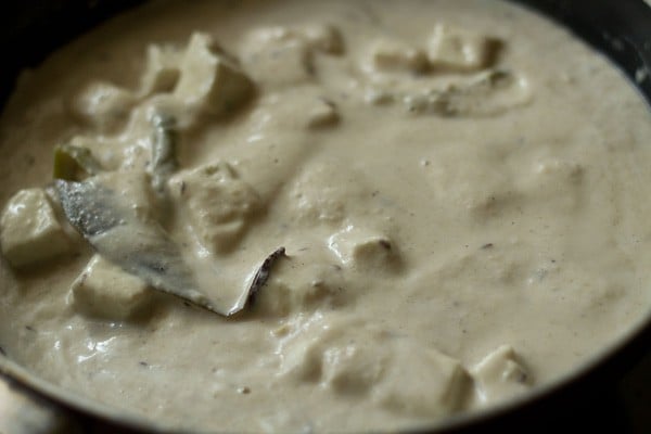 paneer korma gravy in pan