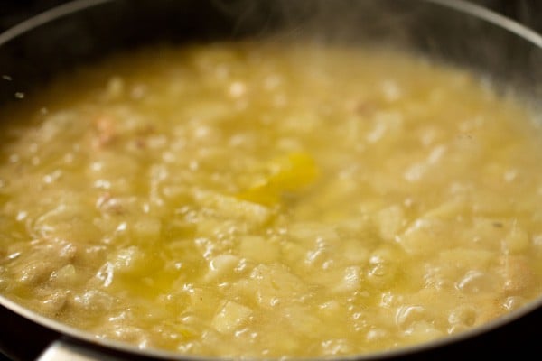 pineapple-water mixture stirred well with the roasted rava. 