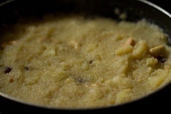stir - preparing pineapple kesari recipe