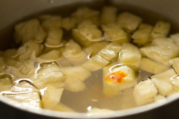 boiling pineapple kesari mixture