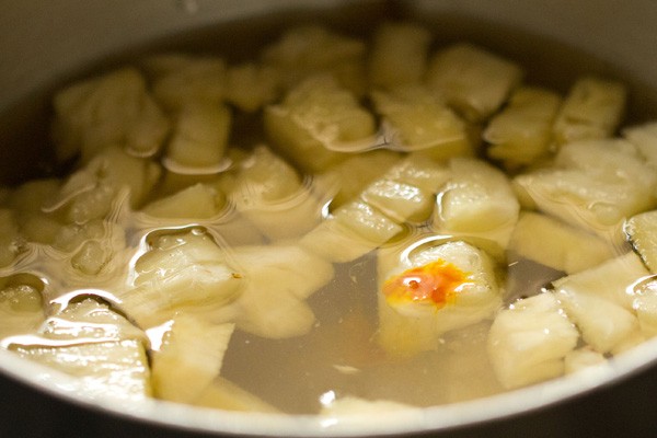 natural yellow color added to pineapple mixture in the pan. 