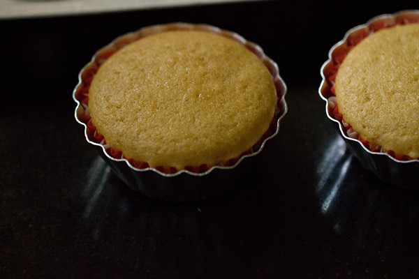 cooled eggless orange muffins