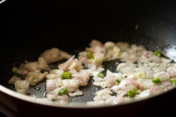 sauting onions for tambdi bhaji