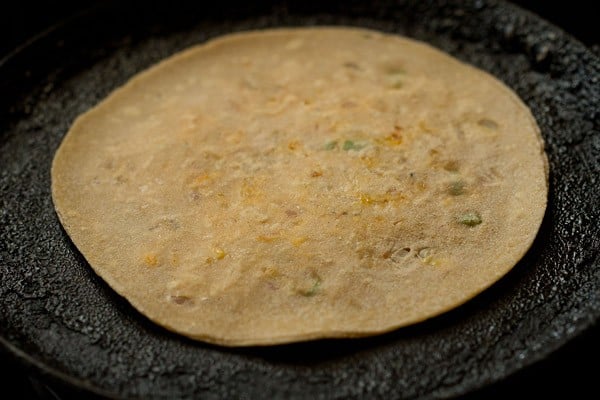 flip cheese paratha