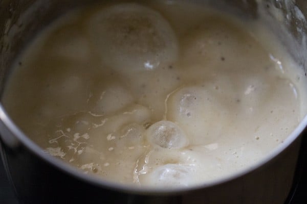 blending the ingredients to a smooth puree without chunks. 