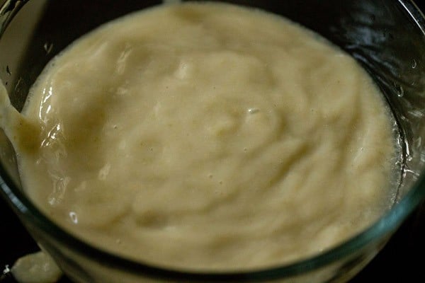 strained guava juice in a bowl. 