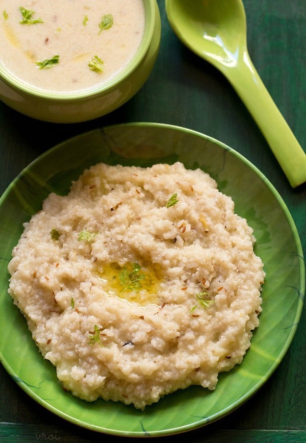 samvat rice khichdi served in a plate with a bowl of curd