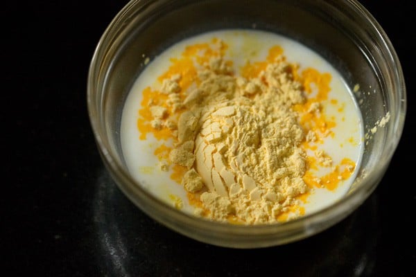 warm milk and custard powder