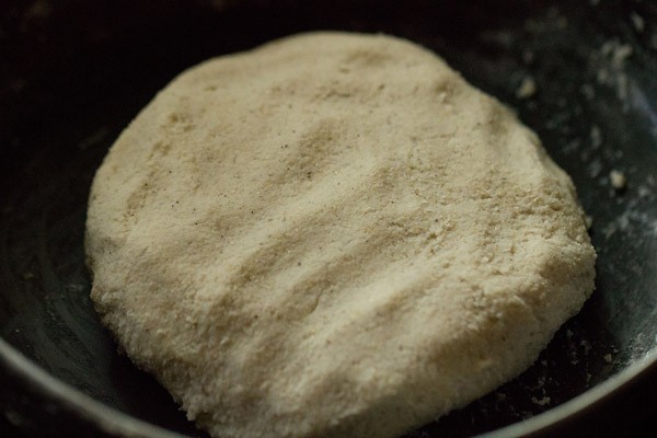 dough for jowar bhakri recipe