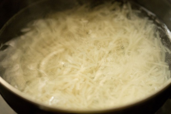 cooking the falooda sev. 