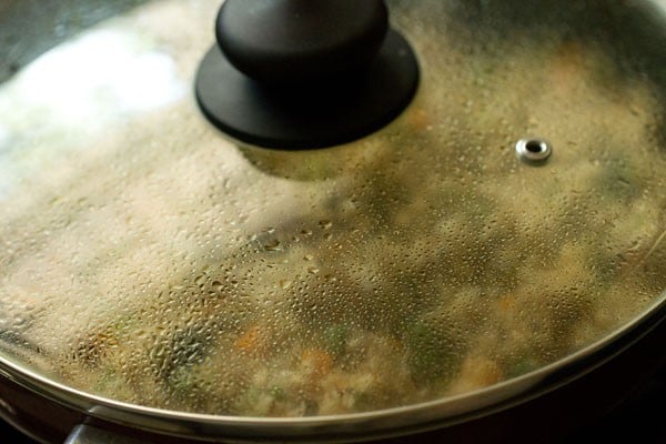 close up shot of glass lid covered on saucepan