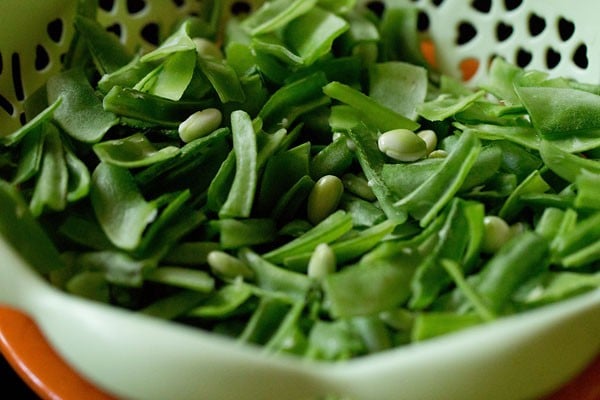 vegetables for undhiyu recipe