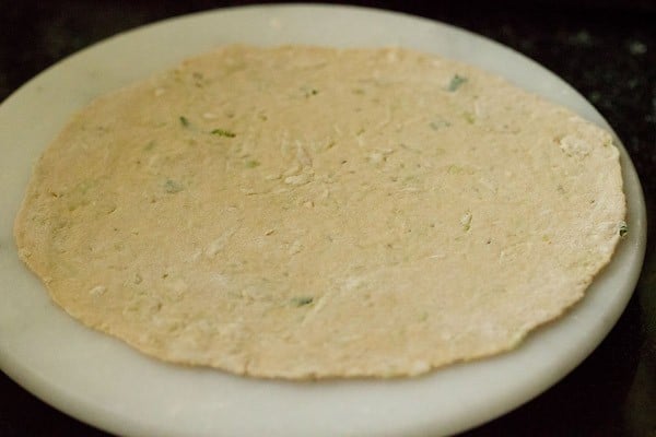 rolled lauki paratha