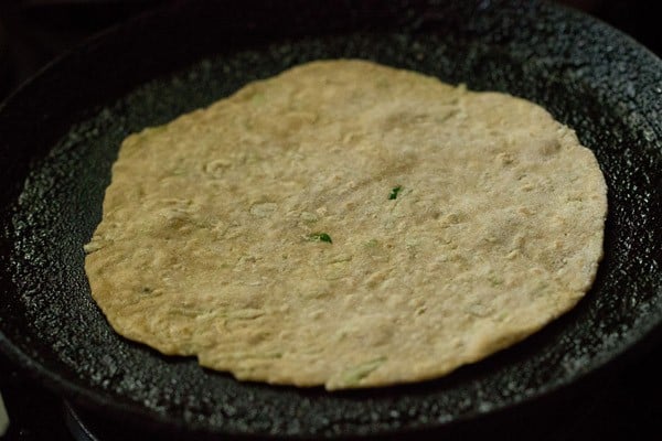 cooking lauki paratha