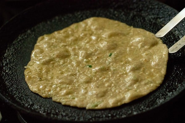 flipping lauki paratha again