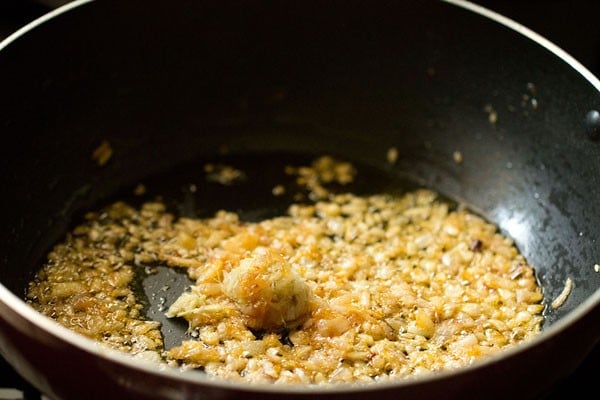 sauteing ginger garlic paste