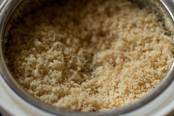 bread crumbs prepared for making burger