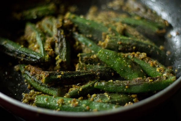 cooking bharli bhendi. 