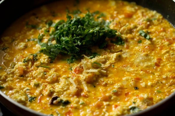 coriander leaves added to paneer bhurji gravy