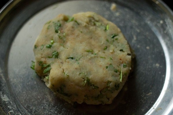 spices and herbs mixed well with the mashed potatoes. 