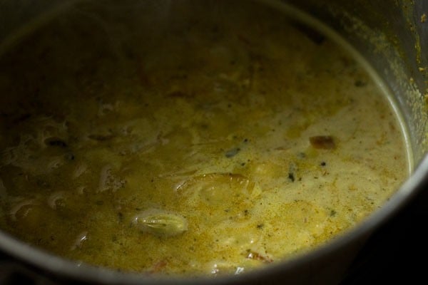 Mushroom biryani mixture in pan