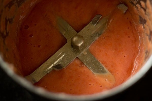 tomato puree in the blender