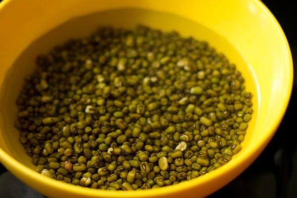 green moong beans, sabut moong dal