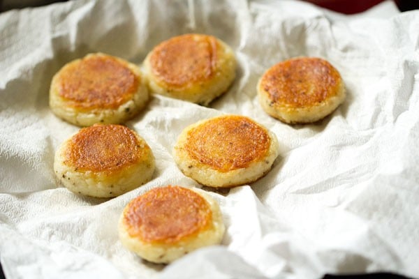 frying patties for aloo kofta recipe