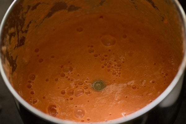 ingredients ground to a smooth paste for aloo kofta. 