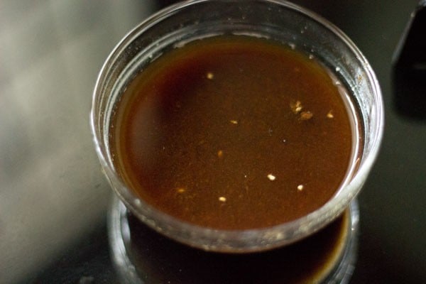 Tamarind pulp for pundu rasam. 