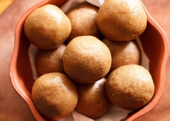 atta ladoo recipe