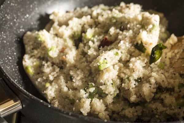 cooked akki tari uppittu.