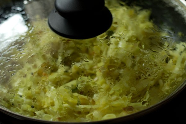 making cabbage poriyal
