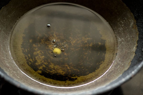 oil for dry gulab jamun recipe