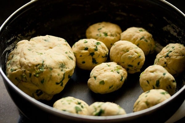 methi puri dough balls in the bowl