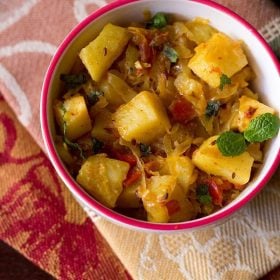 patta gobhi ki sabzi served in a bowl