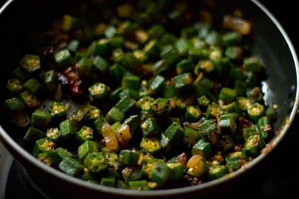 keep stirring okra at regular intervals
