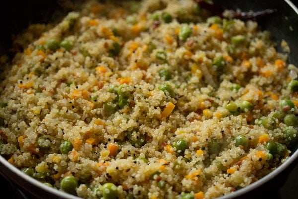 quinoa cooked in pan and quinoa upma ready to be served